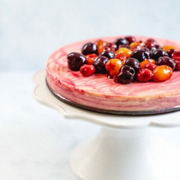 Cherry Cheesecake | Greek yogurt cheesecake | Crustless cheesecake