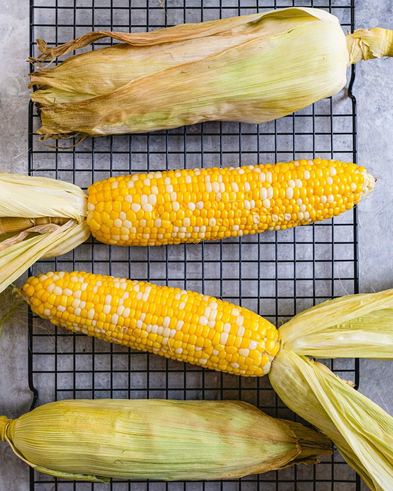 How to cook corn on the cob